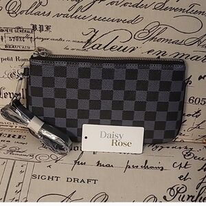 Checkered wristlet